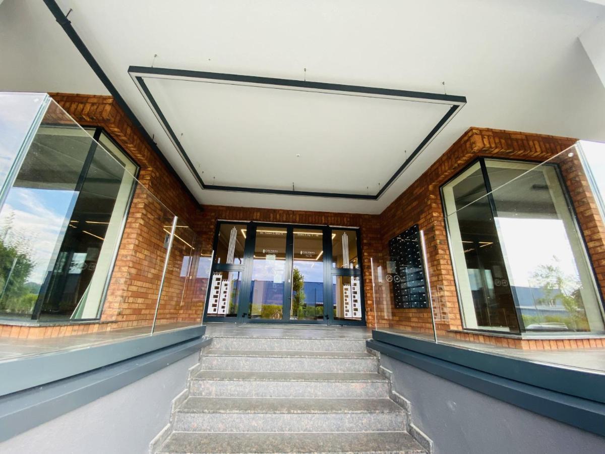 Deluxe Apartment With Balcony And Private Parking In Colvmna Residence Cluj-Napoca Buitenkant foto